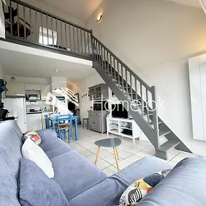 https://charmant-t3-duplex-2-bord-de-mer-terrasse.inbrittany.com