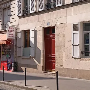 https://studio-au-pied-du-sacr-coeur.fr-paris.fr